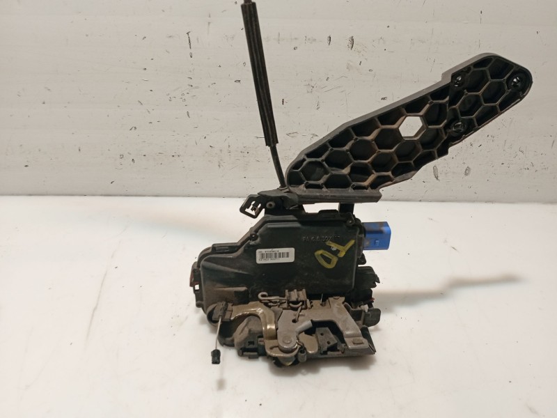 Recambio de cerradura puerta trasera derecha para skoda fabia i (6y2) 1.2 referencia OEM IAM 3B4839016AJ  