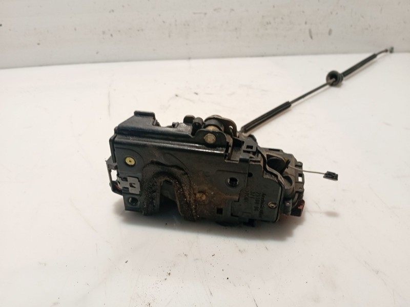 Recambio de cerradura puerta trasera izquierda para skoda fabia i (6y2) 1.2 referencia OEM IAM 3B4839015AJ  