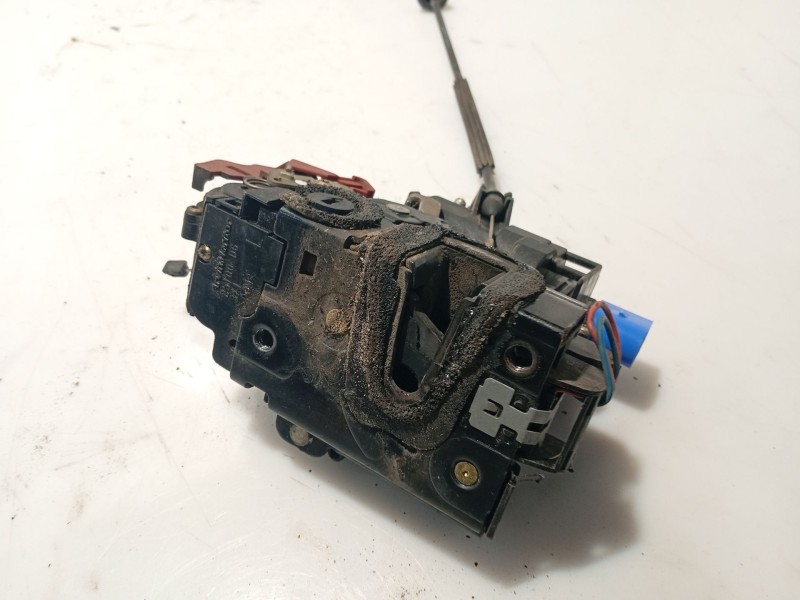 Recambio de cerradura puerta trasera izquierda para skoda fabia i (6y2) 1.2 referencia OEM IAM 3B4839015AJ  