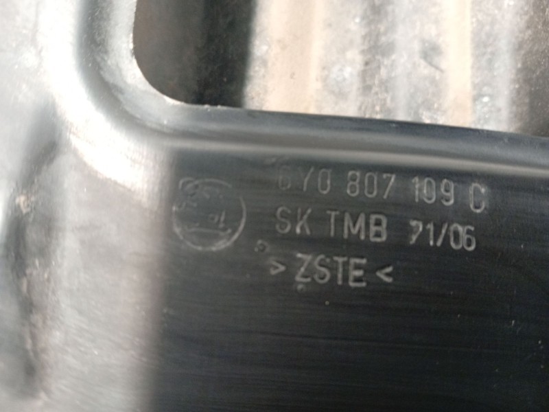 Recambio de refuerzo paragolpes delantero para skoda fabia i (6y2) 1.2 referencia OEM IAM   