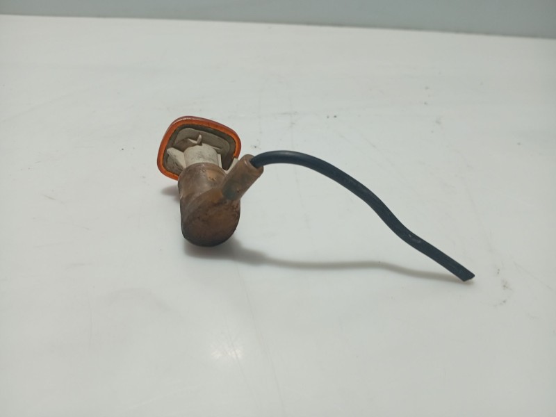 Recambio de piloto lateral izquierdo para audi a4 b5 (8d2) 1.8 referencia OEM IAM 4D0949127B  