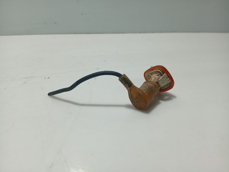 Recambio de piloto lateral izquierdo para audi a4 b5 (8d2) 1.8 referencia OEM IAM 4D0949127B  