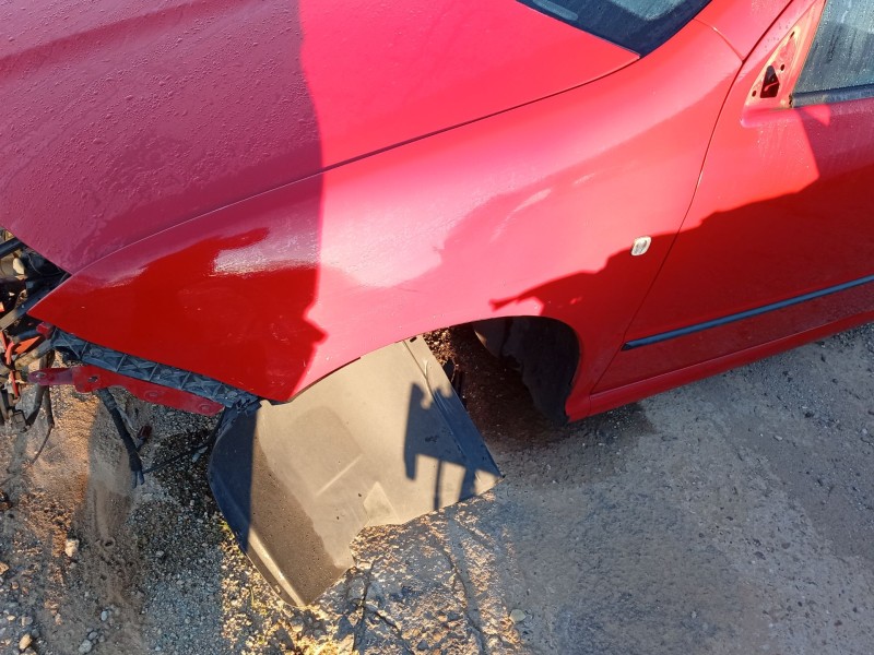 Recambio de aleta delantera izquierda para skoda fabia i (6y2) 1.2 referencia OEM IAM 6Y0821101A  