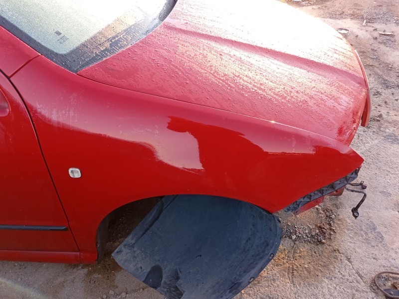 Recambio de aleta delantera derecha para skoda fabia i (6y2) 1.2 referencia OEM IAM 6Y0821102A  