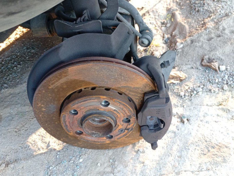 Recambio de mangueta delantera derecha para skoda fabia i (6y2) 1.2 referencia OEM IAM 6Q0407256Q  