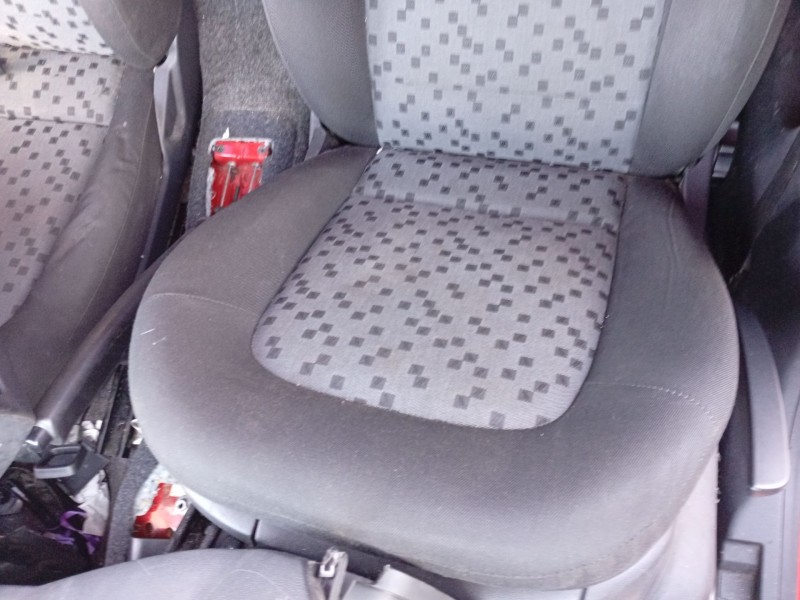 Recambio de asiento delantero izquierdo para skoda fabia i (6y2) 1.2 referencia OEM IAM   