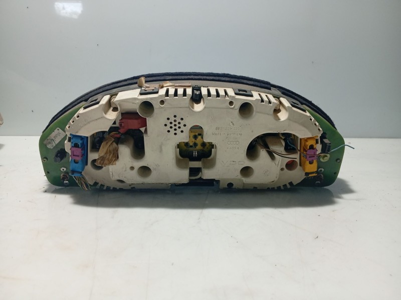 Recambio de cuadro instrumentos para audi a4 b5 (8d2) 1.9 tdi referencia OEM IAM 88311225  