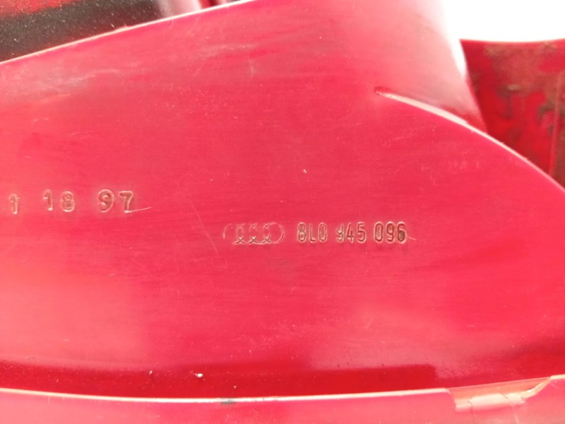 Recambio de piloto trasero izquierdo para audi a3 (8l) 1.9 tdi referencia OEM IAM   