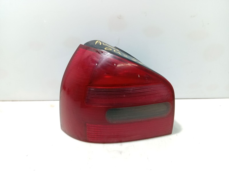 Recambio de piloto trasero derecho para audi a3 (8l) 1.9 tdi referencia OEM IAM   