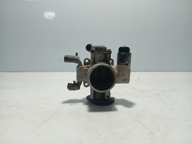 Recambio de caja mariposa para daewoo kalos (klas) 1.4 referencia OEM IAM 25183954  