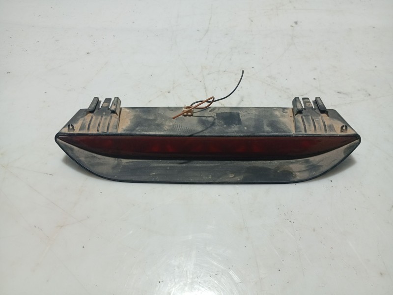 Recambio de luz central de freno para daewoo kalos (klas) 1.4 referencia OEM IAM 96540274  