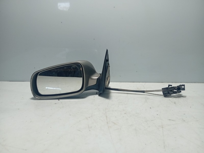 Recambio de retrovisor izquierdo para skoda fabia i (6y2) 1.2 referencia OEM IAM   