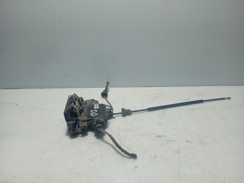 Recambio de cerradura puerta delantera derecha para skoda fabia i (6y2) 1.2 referencia OEM IAM 7E1837016A  