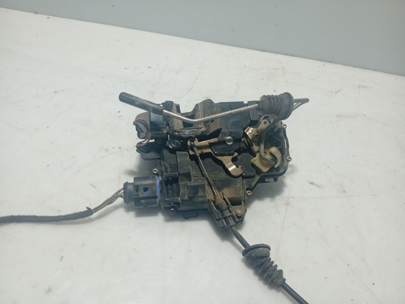 Recambio de cerradura puerta delantera izquierda para skoda fabia i (6y2) 1.2 referencia OEM IAM 7E1837015A  