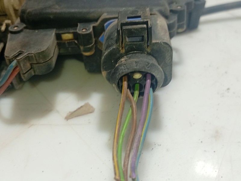 Recambio de cerradura puerta trasera derecha para skoda fabia i (6y2) 1.2 referencia OEM IAM 3B4839016AN  