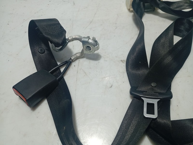 Recambio de cinturon seguridad trasero central para skoda fabia i (6y2) 1.2 referencia OEM IAM 6Y0857807041  