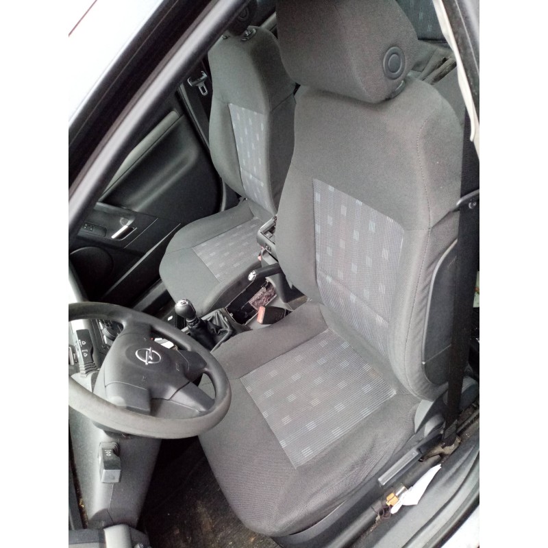 opel vectra c berlina 2.0 dti   |   0.02 - ... | 2002 | 101 cv / 74 kw del año 2002