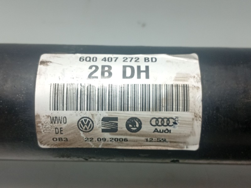 Recambio de transmision delantera derecha para skoda fabia i (6y2) 1.2 referencia OEM IAM 6Q0407272BD  
