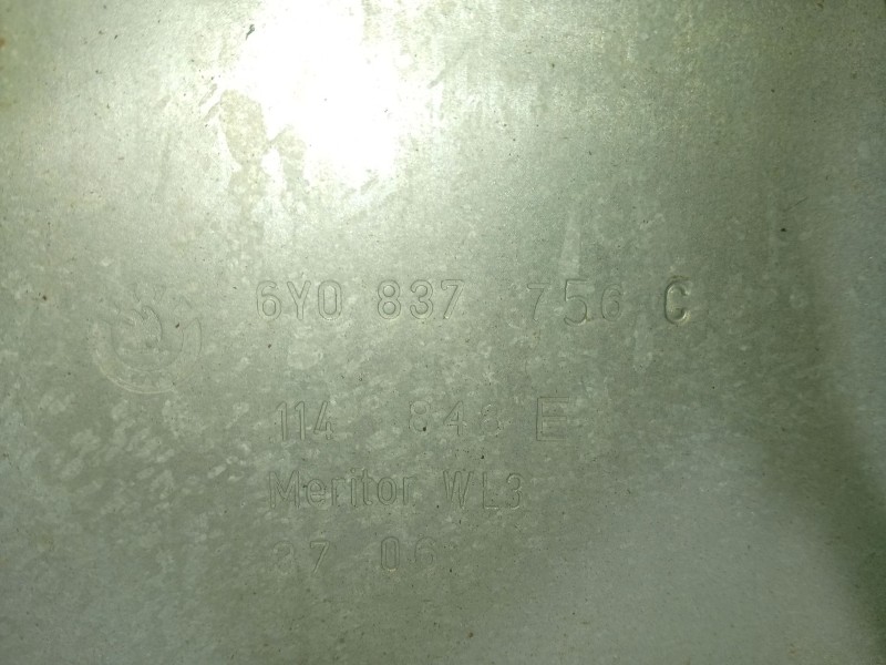 Recambio de elevalunas delantero derecho para skoda fabia i (6y2) 1.2 referencia OEM IAM 6Y1837462  