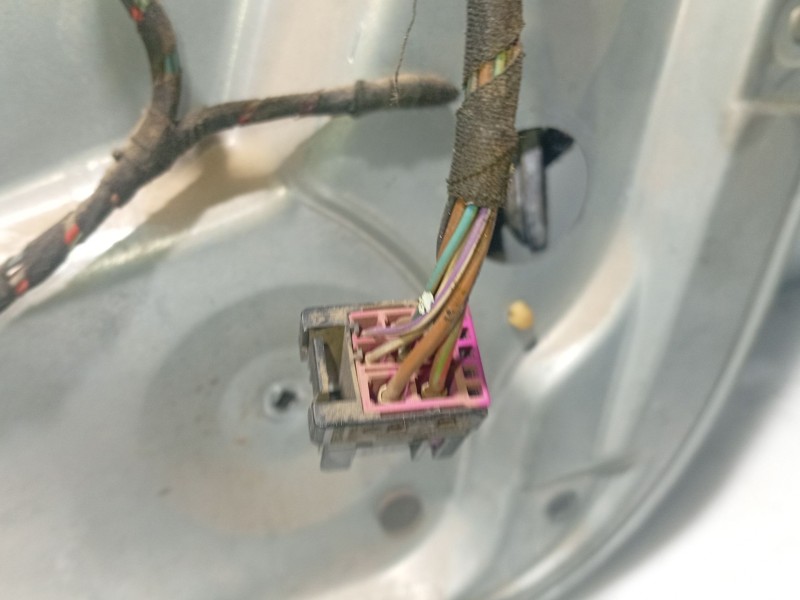 Recambio de elevalunas delantero derecho para skoda fabia i (6y2) 1.2 referencia OEM IAM 6Y1837462  