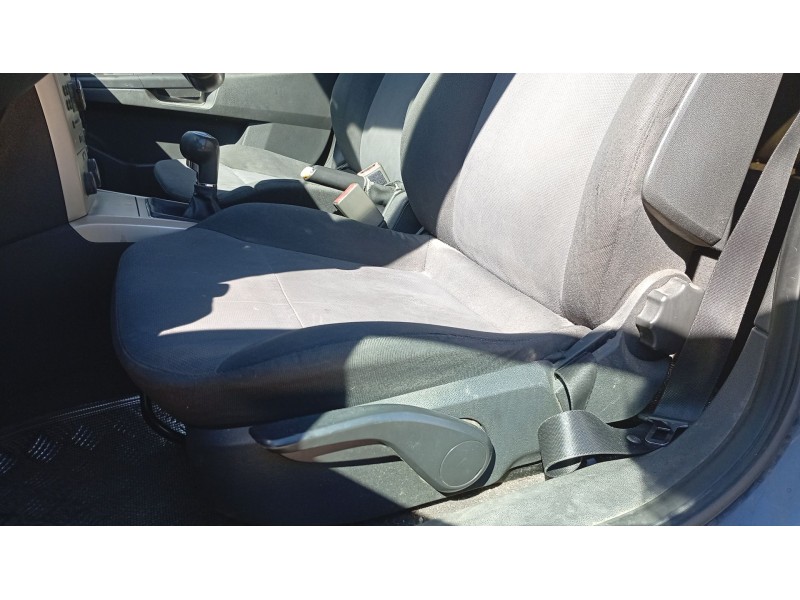 opel astra h (a04) del año 2008