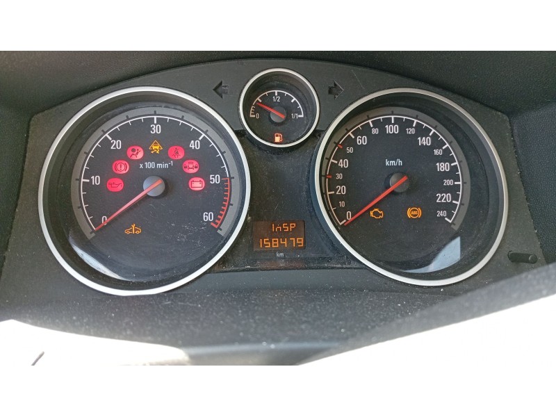 opel astra h (a04) del año 2008