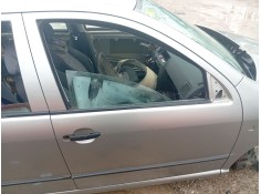 Recambio de puerta delantera derecha para skoda fabia i (6y2) 1.2 referencia OEM IAM 6Y0831056  