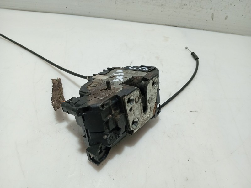 Recambio de cerradura puerta trasera derecha para renault modus referencia OEM IAM   