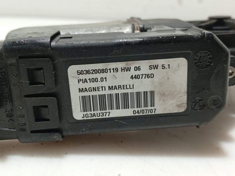 Recambio de motor elevalunas delantero derecho para renault modus referencia OEM IAM   