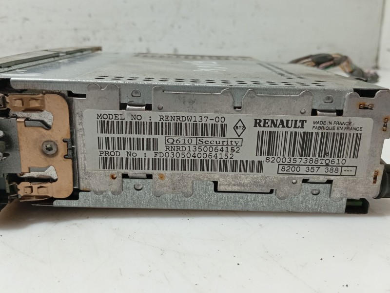 Recambio de sistema audio / radio cd para renault modus referencia OEM IAM   