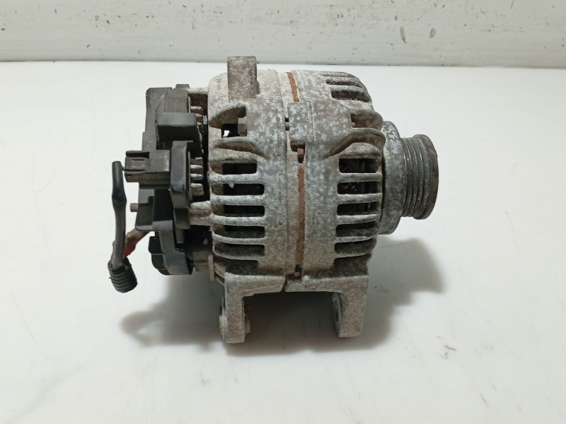 Recambio de alternador para renault modus referencia OEM IAM   