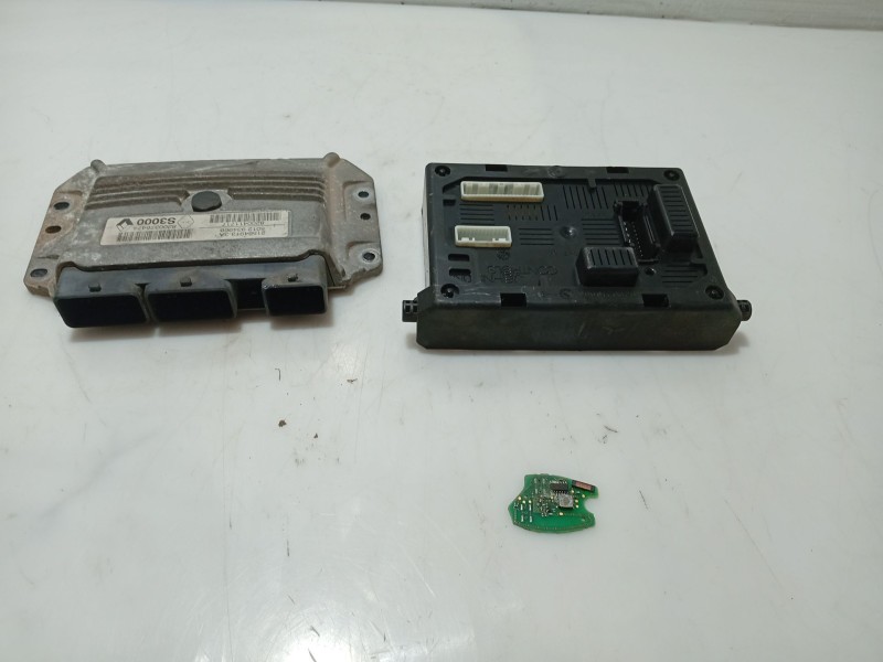 Recambio de centralita inmovilizador para renault modus referencia OEM IAM   