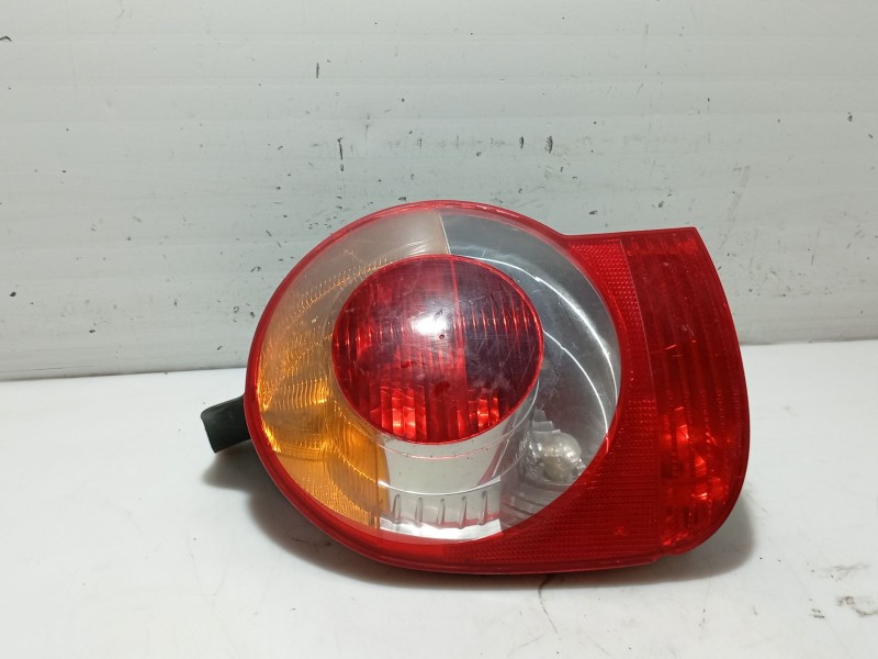 Recambio de piloto trasero izquierdo para renault modus referencia OEM IAM   