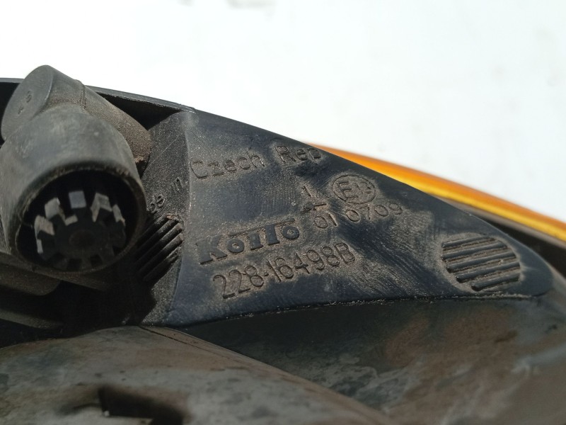 Recambio de faro delantero para renault modus referencia OEM IAM   