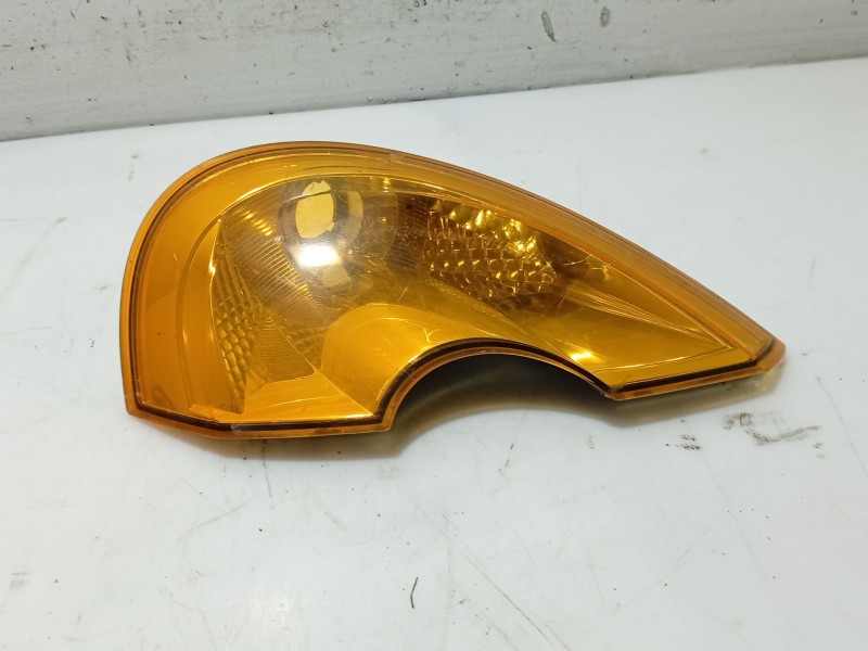 Recambio de faro delantero para renault modus referencia OEM IAM   