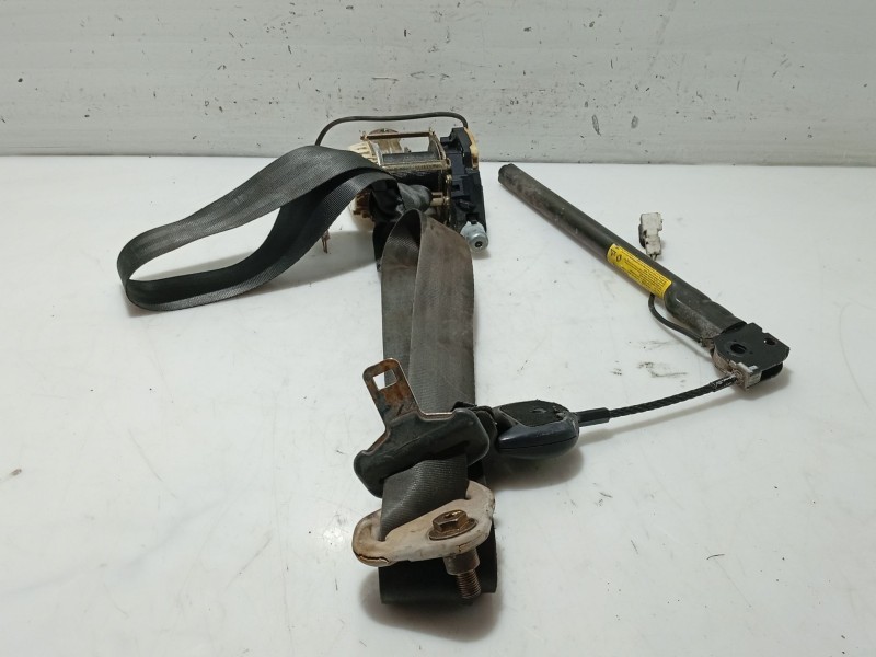 Recambio de cinturon seguridad delantero izquierdo para renault modus referencia OEM IAM   