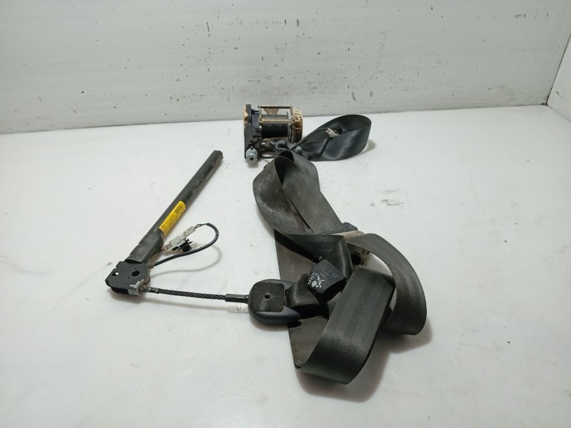 Recambio de cinturon seguridad delantero derecho para renault modus referencia OEM IAM   
