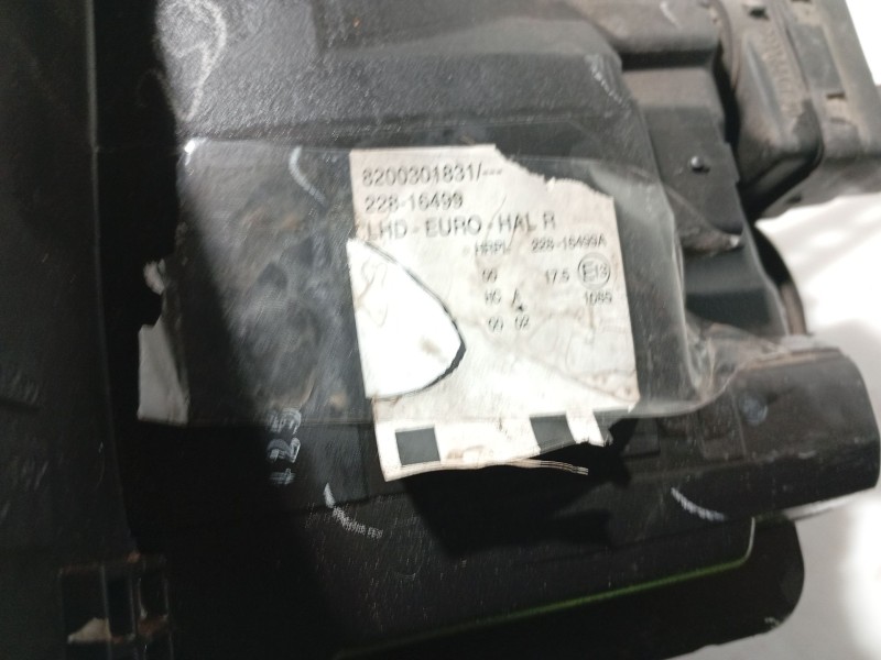 Recambio de faro derecho para renault modus referencia OEM IAM   