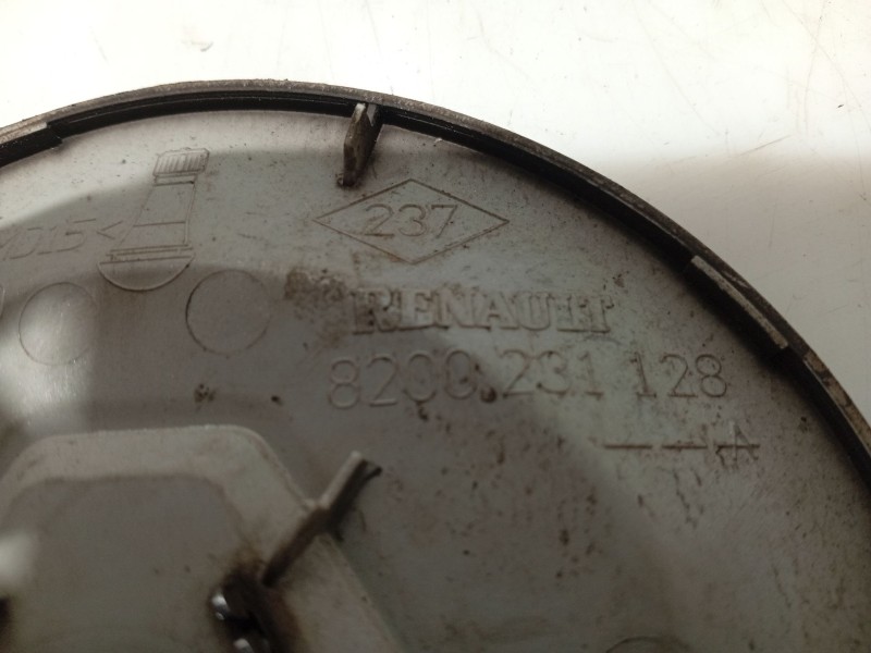 Recambio de tapacubos para renault modus referencia OEM IAM   