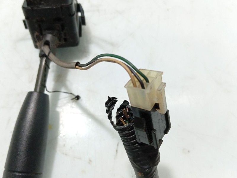 Recambio de mando luces para chevrolet aveo / kalos hatchback (t200) 1.4 referencia OEM IAM   