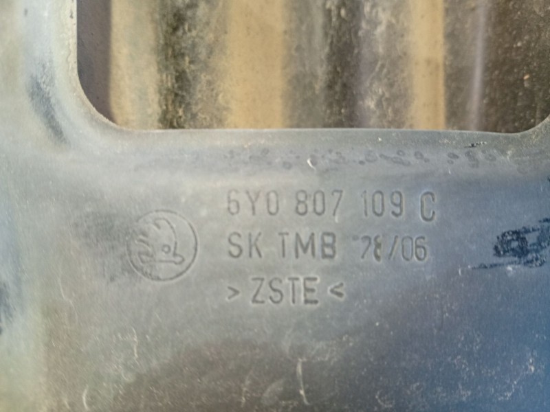 Recambio de refuerzo paragolpes delantero para skoda fabia i (6y2) 1.2 referencia OEM IAM   