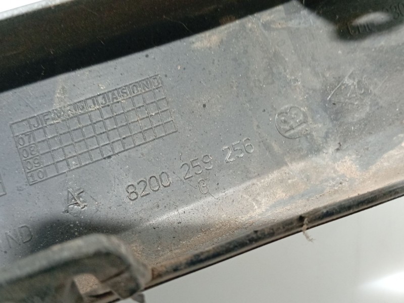 Recambio de moldura para renault modus referencia OEM IAM   