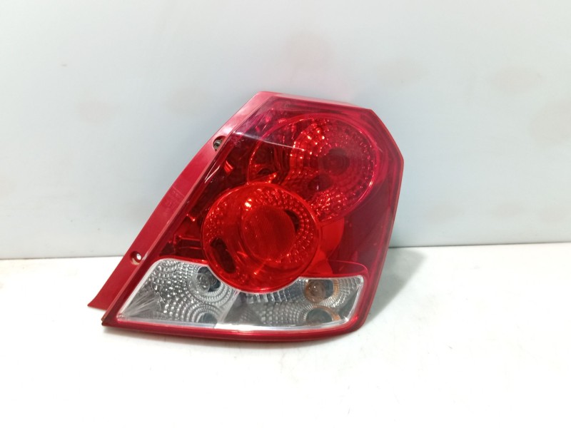 Recambio de piloto trasero derecho para chevrolet aveo / kalos hatchback (t200) 1.4 referencia OEM IAM 96540269  