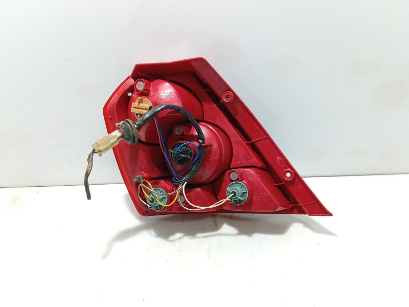 Recambio de piloto trasero derecho para chevrolet aveo / kalos hatchback (t200) 1.4 referencia OEM IAM 96540269  