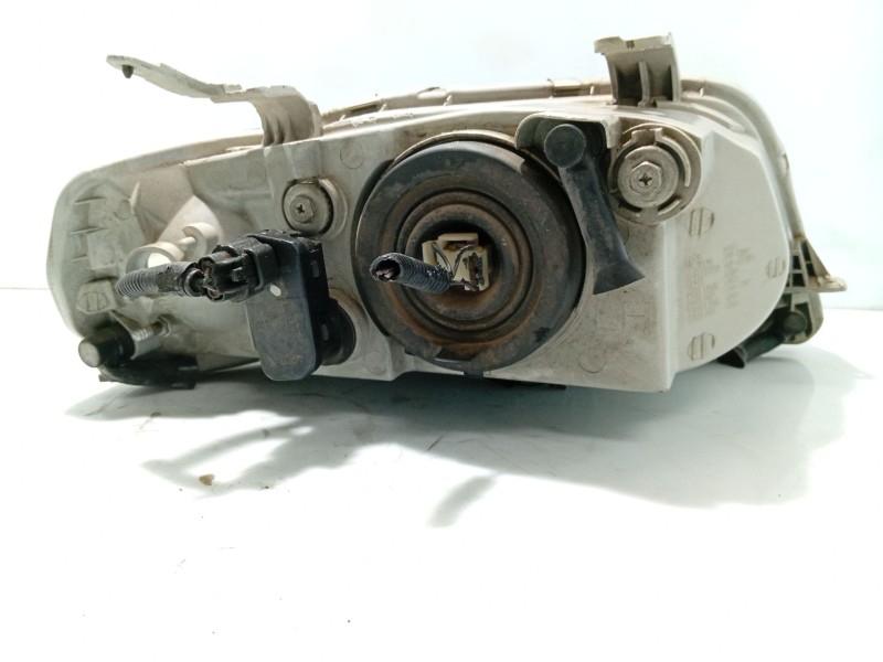 Recambio de faro izquierdo para chevrolet aveo / kalos hatchback (t200) 1.4 referencia OEM IAM 96540151  