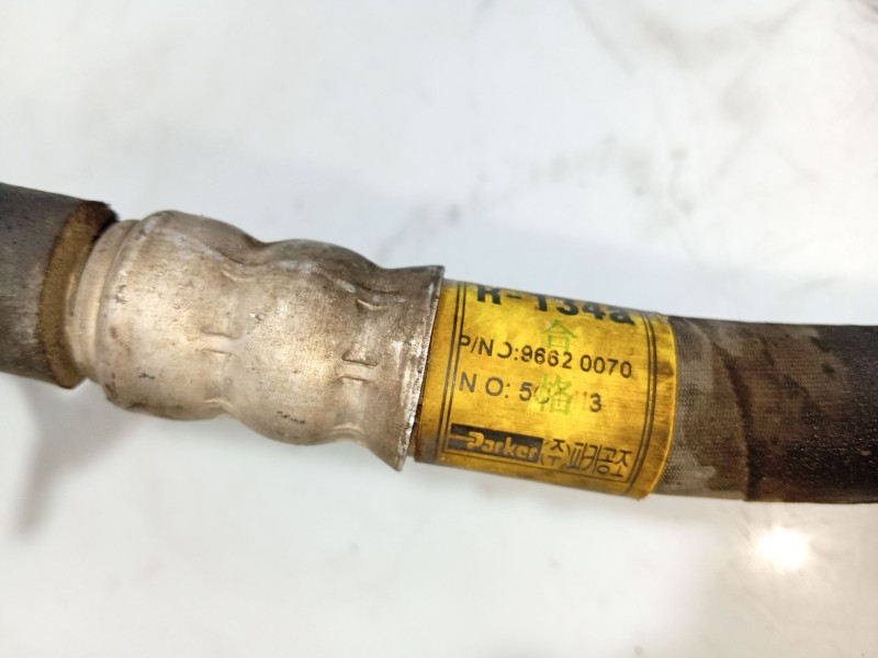 Recambio de tubo para chevrolet aveo / kalos hatchback (t200) 1.4 referencia OEM IAM   