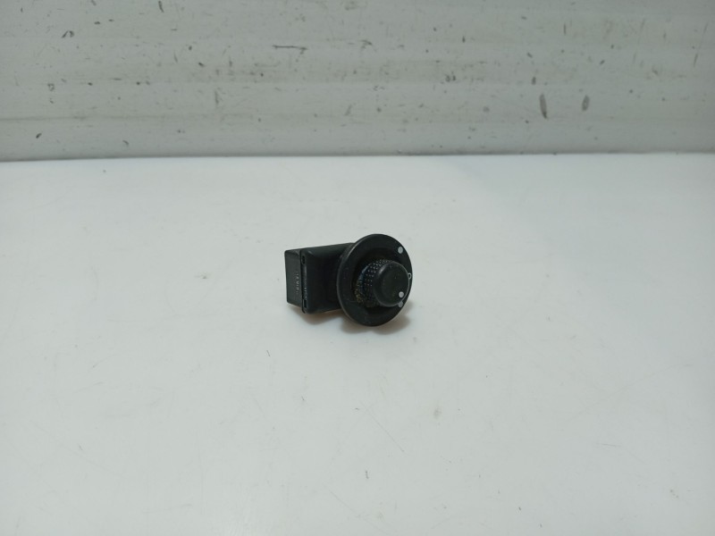 Recambio de mando retrovisor para renault modus referencia OEM IAM   