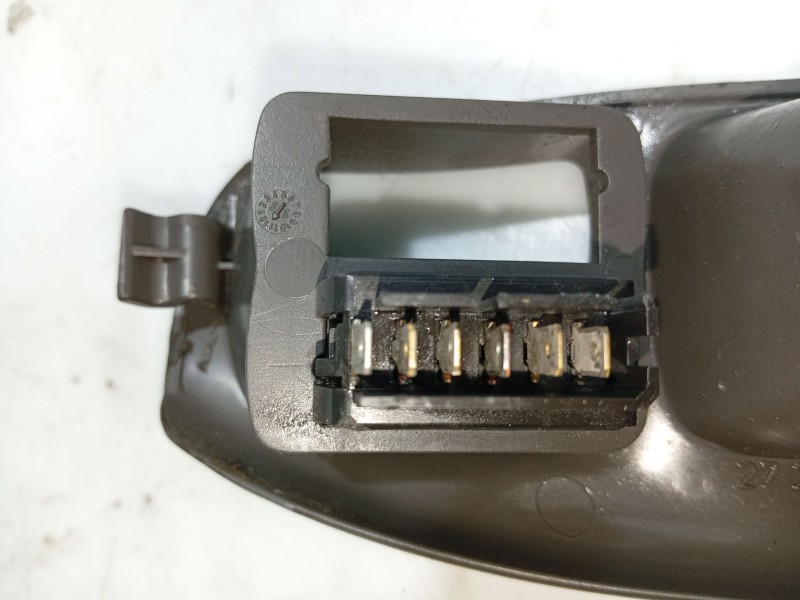 Recambio de mando elevalunas delantero izquierdo para renault scénic i monospace (ja0/1_, fa0_) 1.9 dti (ja0n) referencia OEM IA