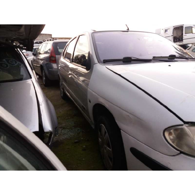 renault megane i fase 2 berlina (ba0) 1.9 dti diesel   |   0.99 - ... | 1999 | 80 cv / 59 kw del año 1999