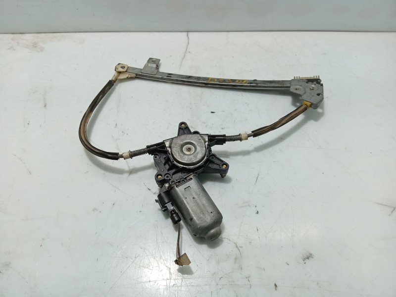 Recambio de elevalunas trasero derecho para renault scénic i monospace (ja0/1_, fa0_) 1.9 dti (ja0n) referencia OEM IAM 77008385